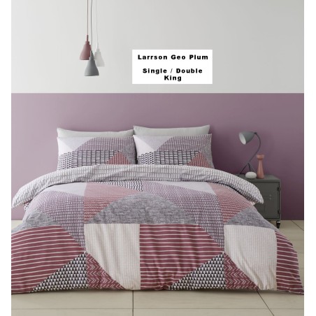 Larrson Geo Plum Bedding Set