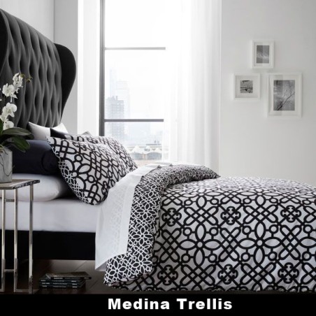 Medina Trellis Black Bedding Set